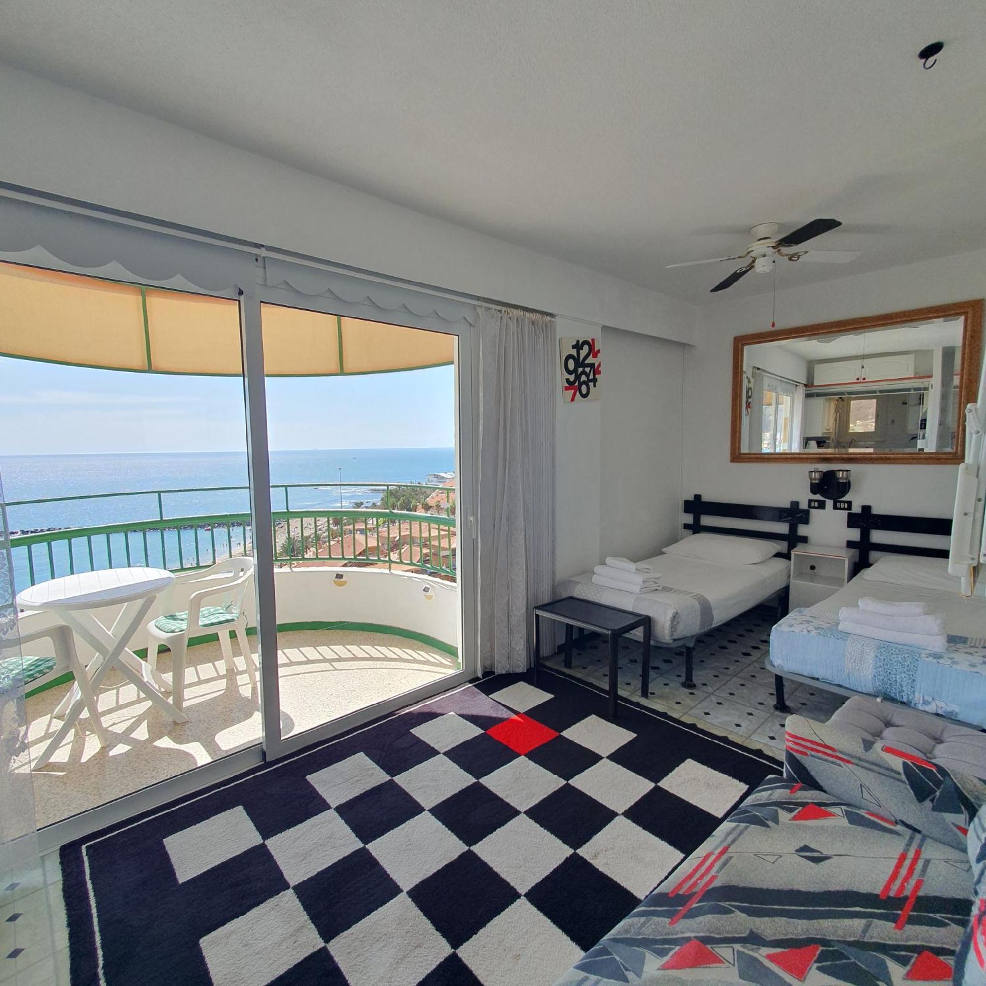 Panoramic Seaview Las Vistas Beach Studio Apartment アロナ エクステリア 写真